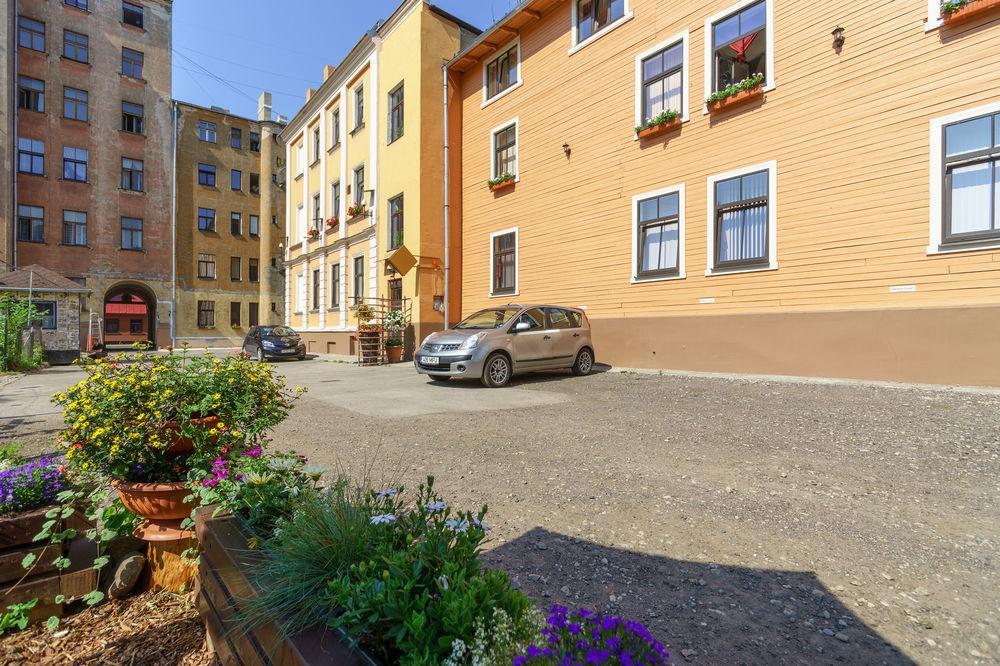 Knights Court Hotel Riga Eksteriør billede