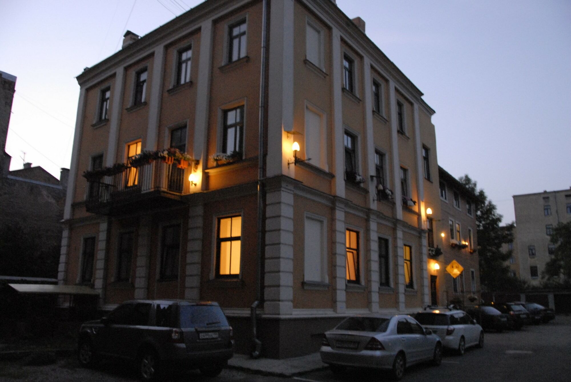 Knights Court Hotel Riga Eksteriør billede